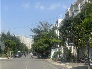 Bán gấp nhà mặt tiền đường bùi tá hán, dt 4x20m, trệt 3 lầu, có hầm, giá chỉ 22.5 tỷ