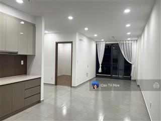 Cho thuê căn 65m2 mt eastmark city giá 5.5tr/tháng