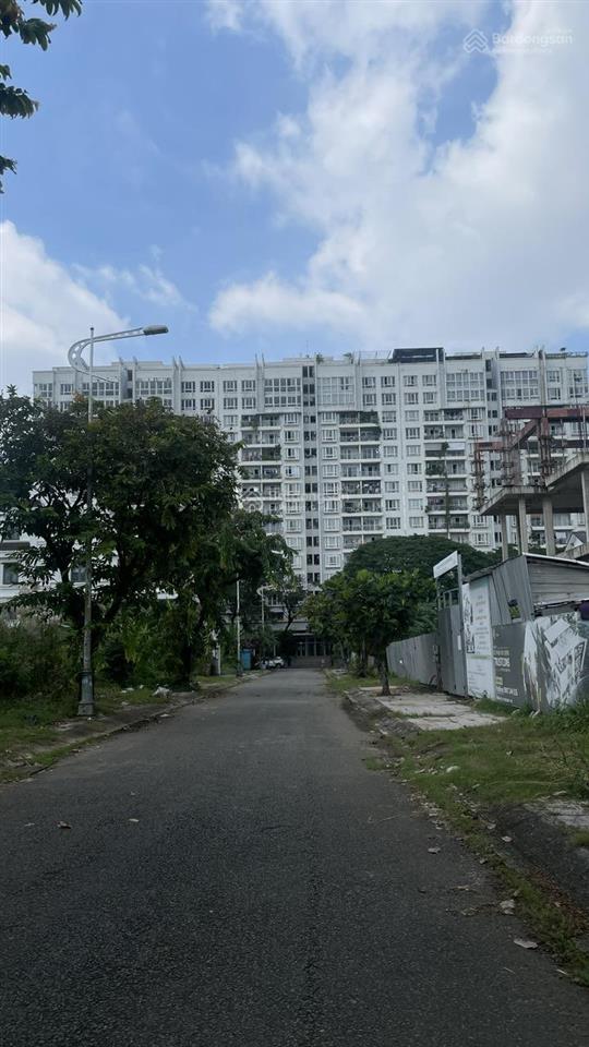 Cần tiền bán nhanh lô đất biệt thự 176m2 giá rẻ nhất dự án 105tr/m2 được xây dựng 1trệt 1hầm 2 lầu