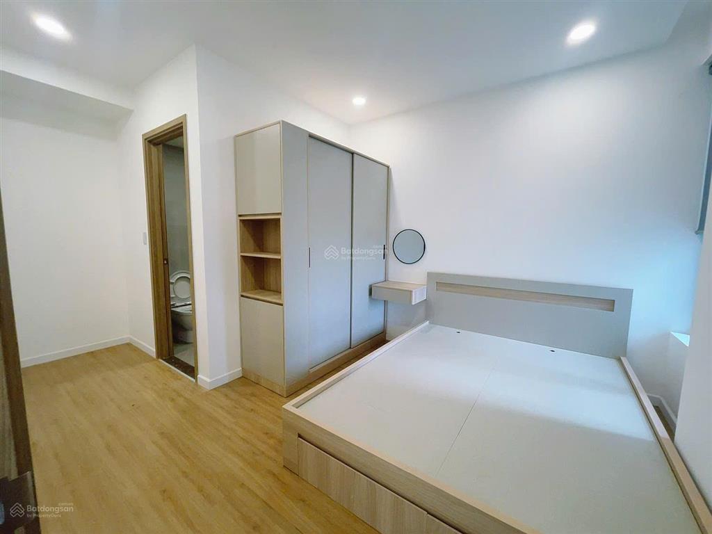 Bán căn hộ 2pn block d cao cấp nhất mt, smarthome, full bếp sổ sẵn chỉ 4,1 tỷ tặng nội thất