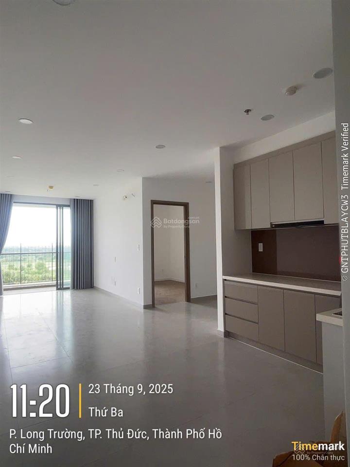 Bán căn hộ mt 65.2m2 giá 3.1 tỷ sổ hồng, mới 100% view hồ bơi, sổ sẵn công chứng ngay