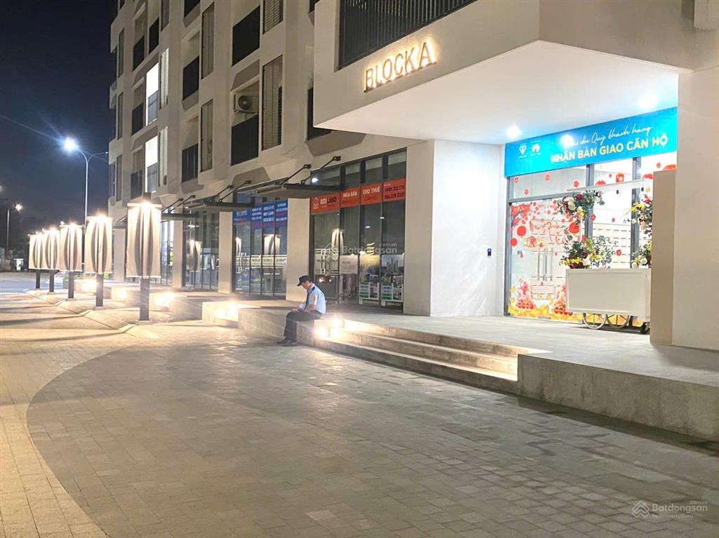 Cho thuê shophouse 120m2 chỉ 10 triệu/tháng, đã có cư dân về sinh sống