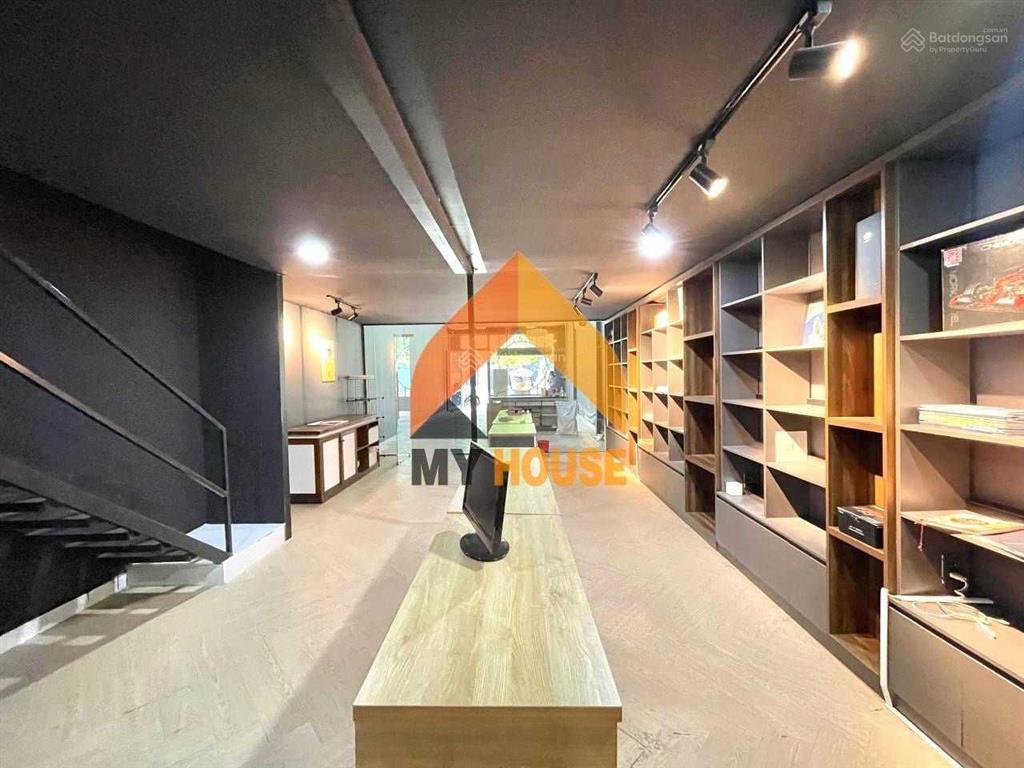 Ố là lá! nhà phố đẹp như tranh vẽ ngay chi cục thuế q2