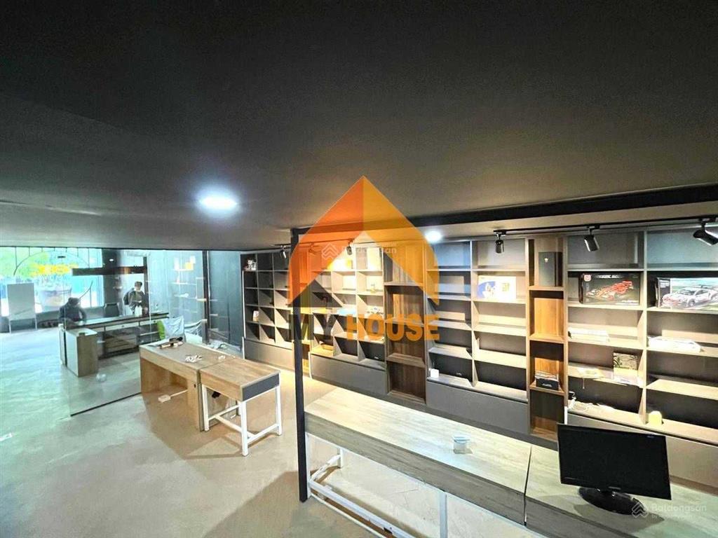 Ố là lá! nhà phố đẹp như tranh vẽ ngay chi cục thuế q2