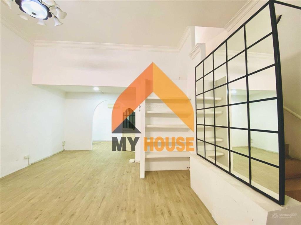 Cơn địa chấn! nhà ngang 6m ngay trần não chỉ 21tr