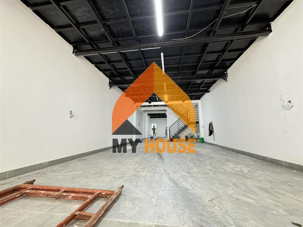 Nhà phố mới thẩm mỹ xinh như mộng ngay trần não q2 250m2 ạ