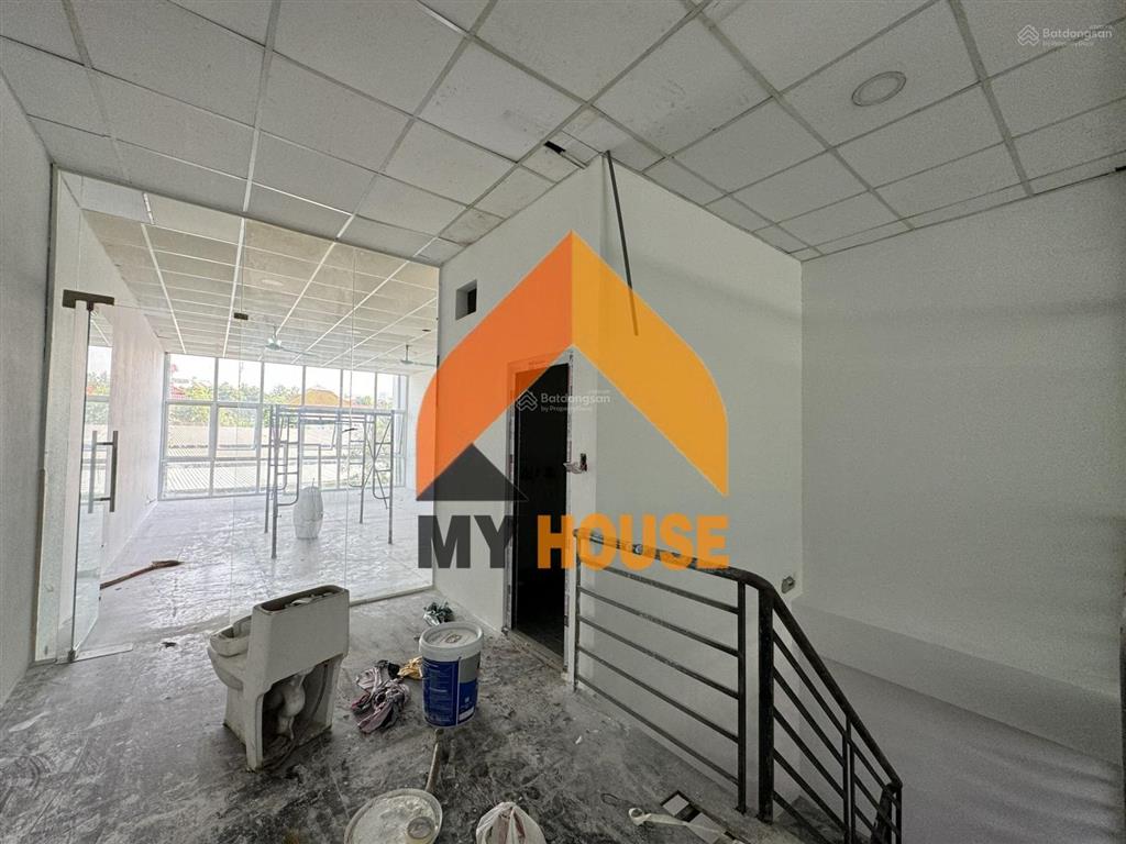Nhà phố mới thẩm mỹ xinh như mộng ngay trần não q2 250m2 ạ