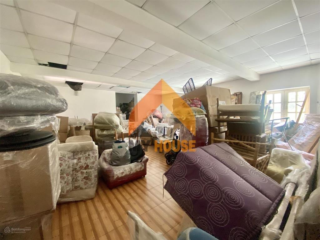 Văn phòng decor rất chill, phù hợp vừa làm việc vừa chữa lành thảo điền đây ạ