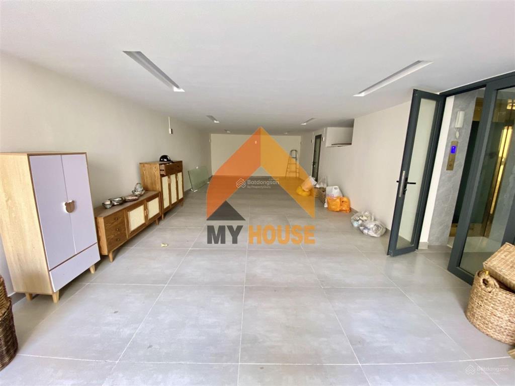 Sàn văn phòng mới tinh chỉ 20 tr/th ngay quận 2 xinh xỉu