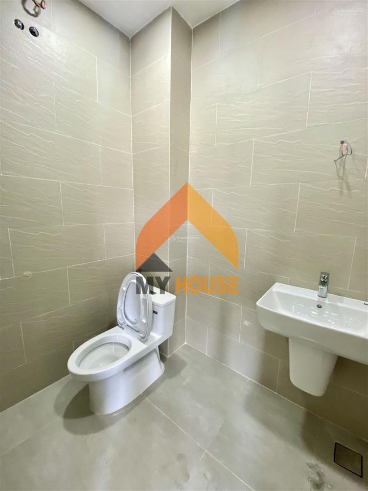 Sàn văn phòng mới tinh chỉ 20 tr/th ngay quận 2 xinh xỉu