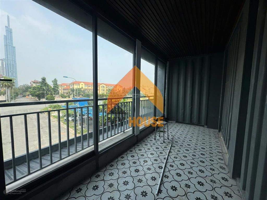 Sàn văn phòng style hiện đại ngay trần não, giá tốt