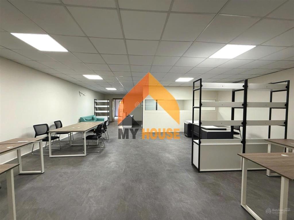 Mặt bằng vip cho thuê ngay trần não quận 2 trống suốt đẹp rụng rời