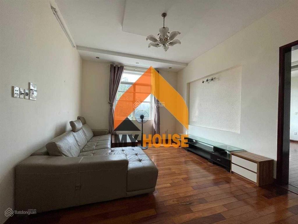 Villa xuân thuỷ xinh xỉu 250m2 sân vườn