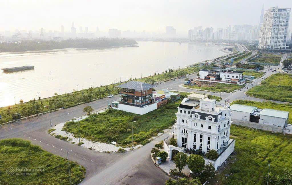 Cho thuê biệt thự số 46 nguyễn mộng tuân dự án victoria mặt tiền đường 16m,thích hợp làm văn phòng