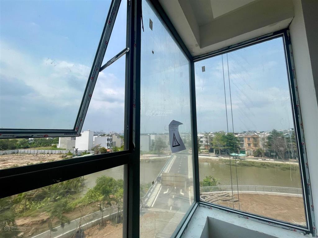 Căn hộ mt eastmark city  3pn 3wc  8 triệu/tháng