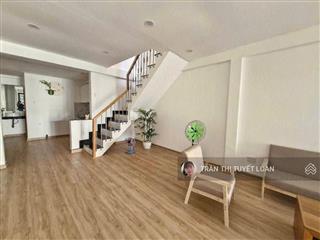 Nhà đẹp 2 tầng, đường 24, bình trưng tây,  4,4 tỷ (3,7x12,4m), 2pn, sổ hồng.  0918 604 *** c.loan