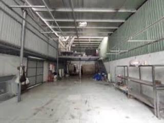 Cho thuê kho mặt tiền dg xe tải dt 140m2 giá 10tr đt 0785 372 ***
