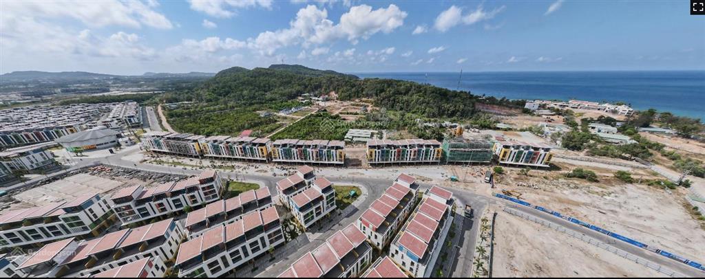 Meypearl phu quốc bán gấp căn 2pn 54m2 giá 2,9tỷ tầng 6 view nội khu sở hữu lâu dài giao nhà 2027