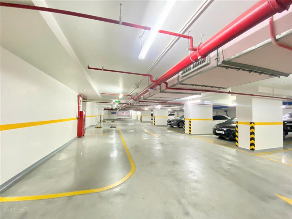 Bán gấp 3pn giá 8 tỷ hơn toàn bộ nội thất cao cấp sẵn có, nhận chìa khoá ở ngay, mua trực tiếp cdt