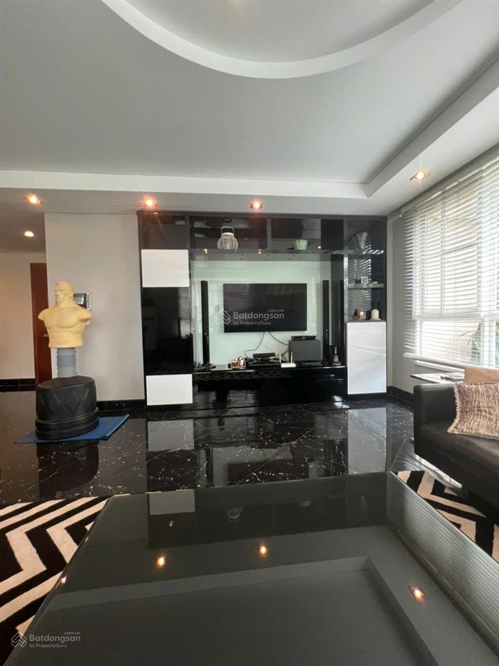 The manor 1 bán căn hộ 3 phòng ngủ 2 wc đầy đủ nội thất 157m2, sổ hồng, 10.5 tỷ 0932 190 ***