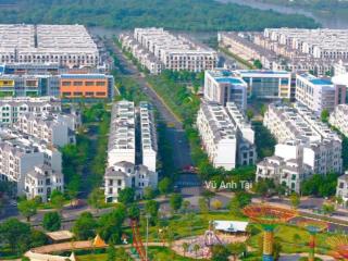 Bán nhà phố 126m trục kinh doanh sầm uất vinhomes grand park 22,x tỷ