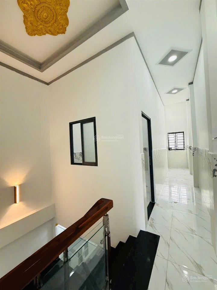 Bán nhà 1 trệt 1 lầu gần ubnd tân vạn 60m2 shr thổ cư (p. tân vạn) giá tốt