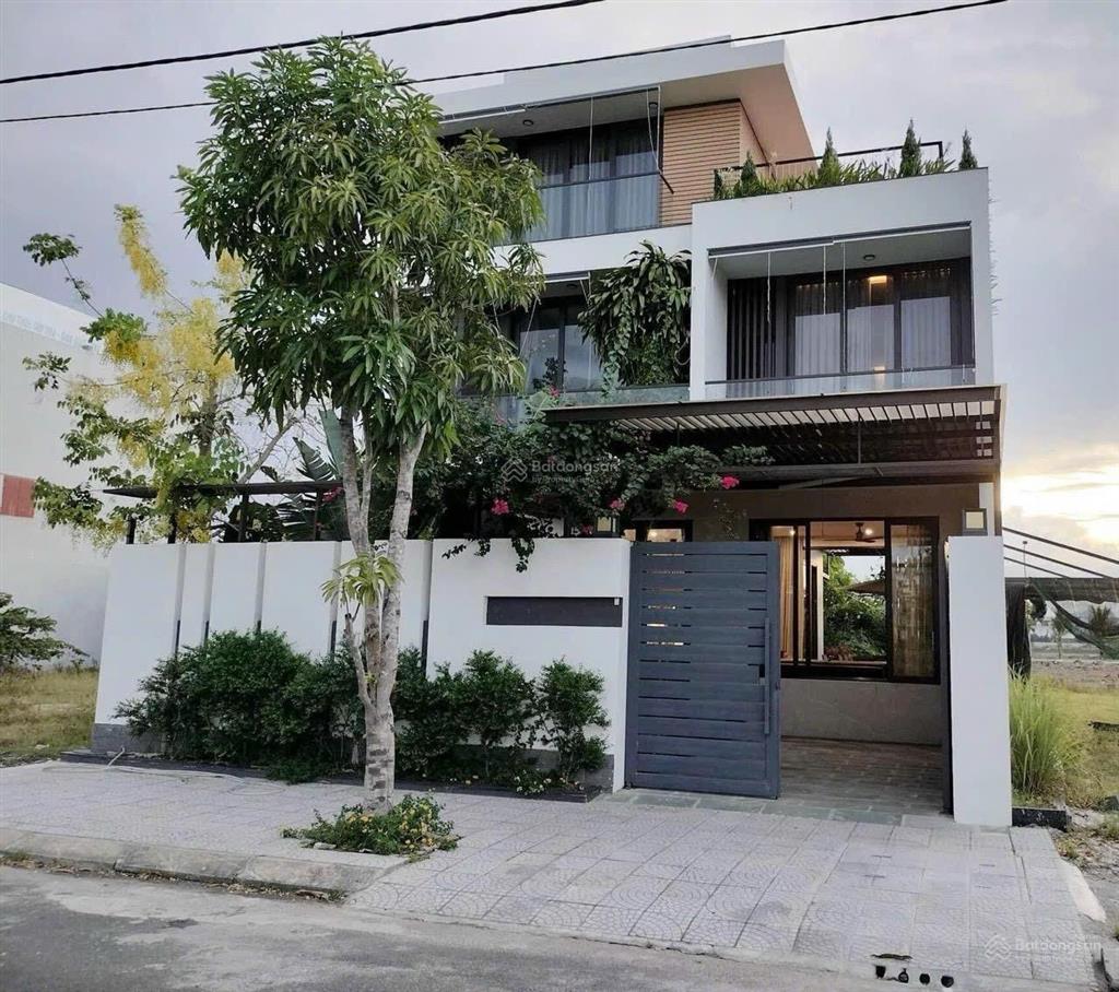 Bán nhà biệt thự nam hoà xuân full nội thất, sát sông view công viên