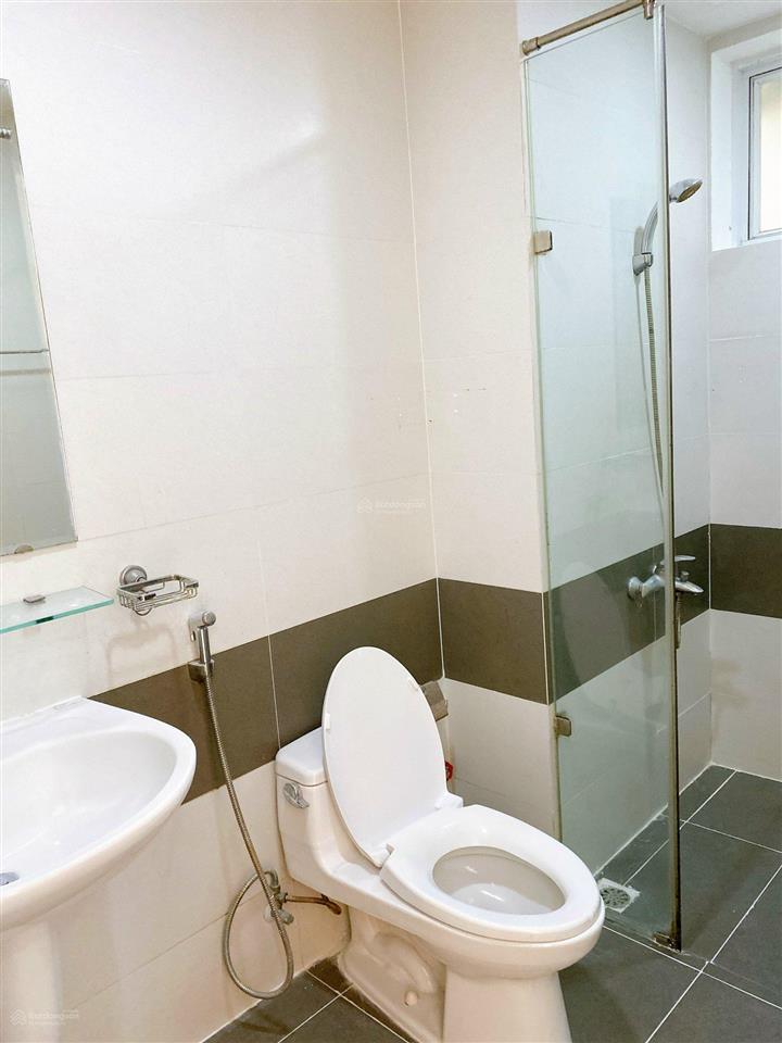 Bán căn hộ 1pn 2pn res 11 (quận 11) sổ hồng.