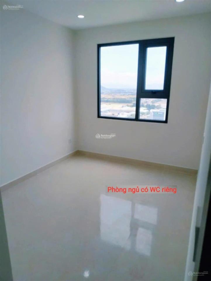 Giá cực kì ưu đãi căn ecolife 2 phòng ngủ, hướng đông nam, tầng cao, view sông. nhà mới 100%