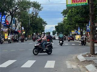 Đất mặt tiền lý thái tông . trục thông biển , cách biển 100m, cách ngả tư 3 căn nhà .