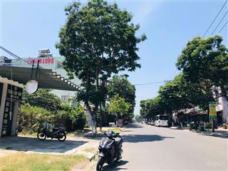 Đất mặt tiền đường 10.5m trục thông biển trần anh tông . hoà minh dt 125m2 sát biển