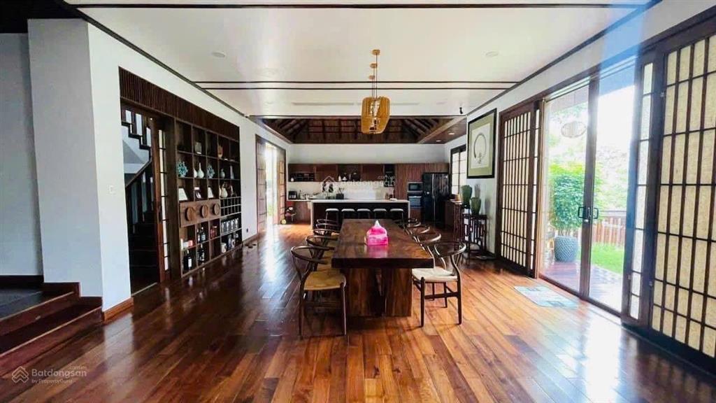 Biệt thự khu đảo nổi, khuê trung  cẩm lệ  phong cách nhật bản, tọa lạc trên mảnh đất 4 mt