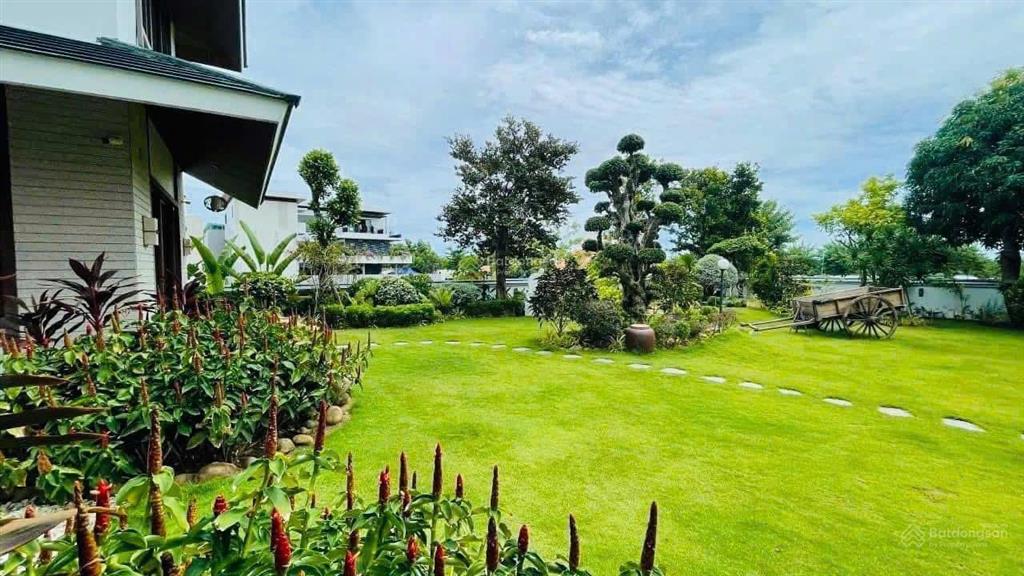 Biệt thự khu đảo nổi, khuê trung  cẩm lệ  phong cách nhật bản, tọa lạc trên mảnh đất 4 mt