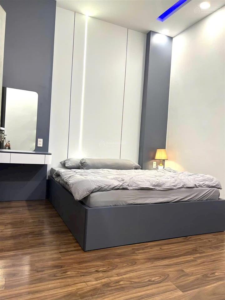 Nhà 3 tầng 3 mê mặt tiền đường vũ quỳnh, thanh khê trục đường 5.5m song song nguyễn tất thành