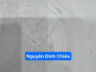 Đất kiệt 3m nguyễn đình chiểu . ngủ hành sơn
 diện tích 60m2 ngang 5m