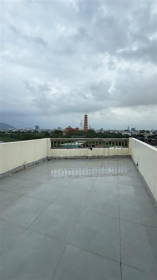 Nhà 4 tầng đường 15m nguyễn tường phổ , sát hoàng thị loan .
 diện tích 40m2 ngang 4m4