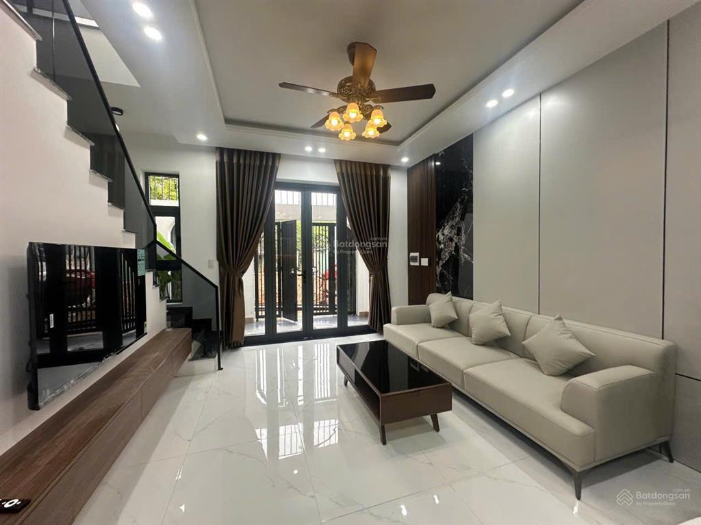 Nhà 2 tầng kiệt trần đình tri full nội thất  diện tích 68m2 ngang 5m
 hướng đông nam