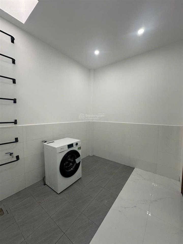 Nhà 2 tầng kiệt trần đình tri full nội thất  diện tích 68m2 ngang 5m
 hướng đông nam