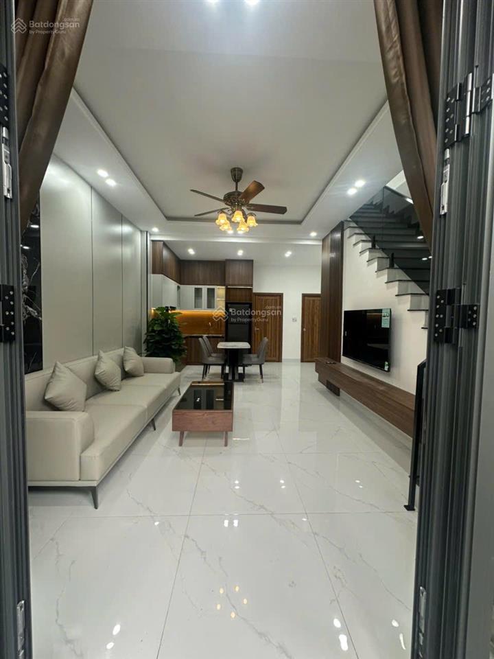 Nhà 2 tầng kiệt trần đình tri full nội thất  diện tích 68m2 ngang 5m
 hướng đông nam