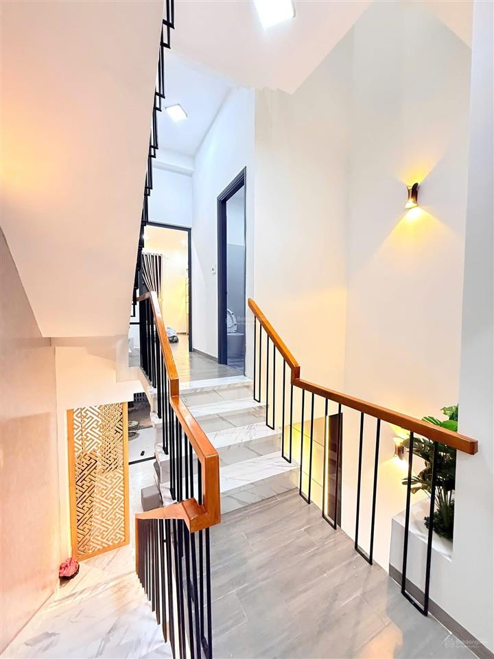 Nhà 3tầng 3 mê kiệt k192/ oto tô hiệu  full nội thất cao cấp , thiết kế hiện đại .