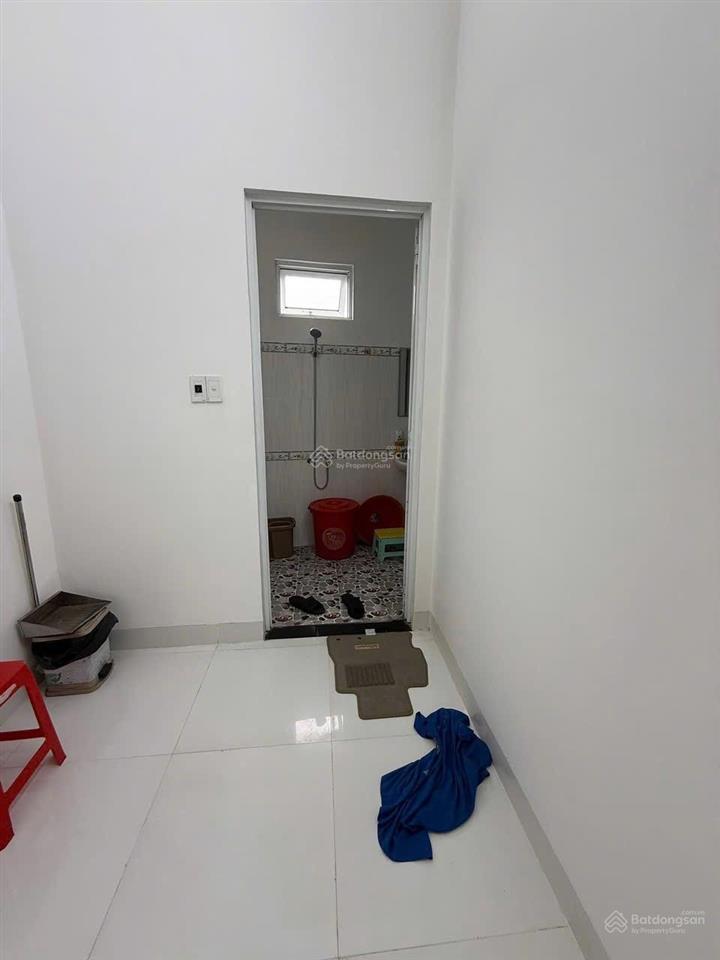 Nhà 2 tầng, 2 mê đúc kiệt ô tô tô hiệu, đà nẵng