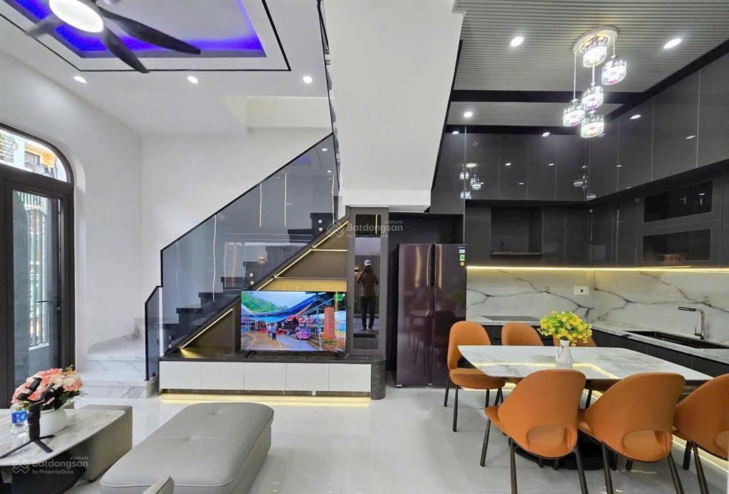 Nhà 2 tầng 2 mê. xây kiểu villar mini.  kiệt 283/.. tôn đản  an khê sau nhà mặt tiền