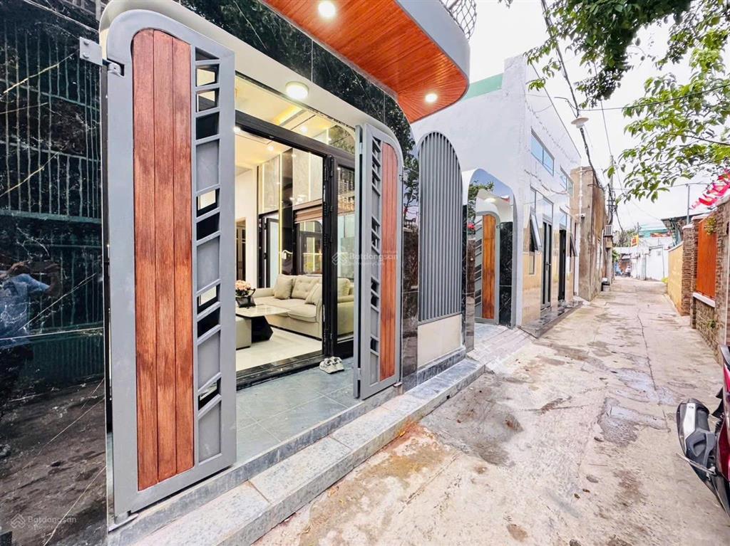 Nhà 2 tầng 2 mê. xây kiểu villar mini.  kiệt 283/.. tôn đản  an khê sau nhà mặt tiền