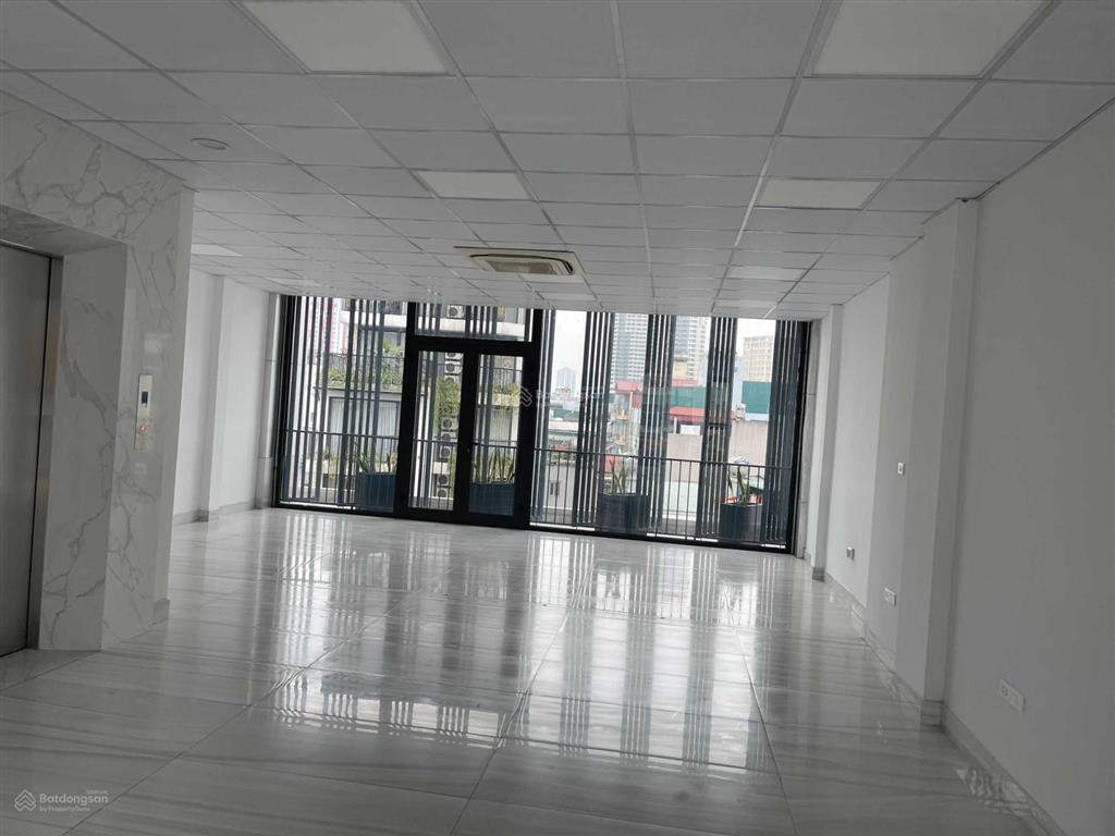 Siêu ưu đãi sàn văn phòng số 2 bà triệu, hoàn kiếm, dt 110m2 giá 30 tr