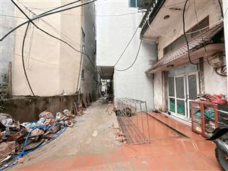 Chính chủ gửi em long bán mảnh đất 73m2 sổ đỏ nở hậu tại phố bạch mai  hà nội. giá ngon