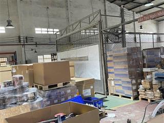 Cho thuê xưởng tdt 2200m2 xd 1800m2 giá 126tr chưa vat thạnh lộc q12