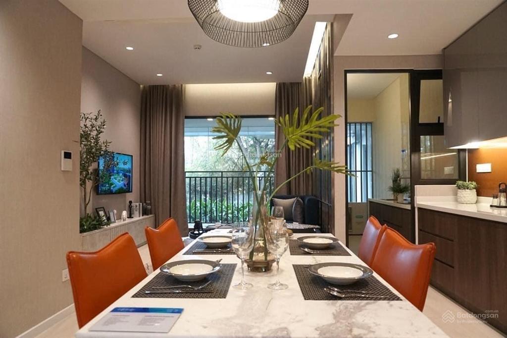 Bán nhanh căn 2pn infiniti giá 8tỷ3, view nội khu biển nhân tạo, bàn giao hoàn thiện, nhà mới