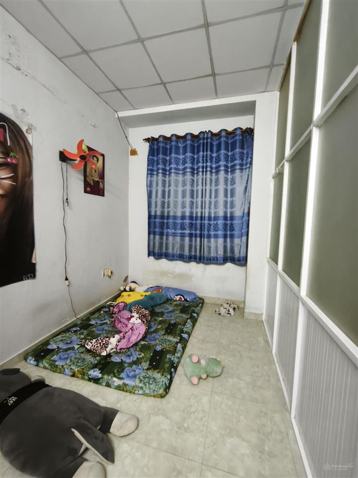 Cần bán nhà xã hưng long, huyện bình chánh cách xh 10m. dt 4x10m trệt, lầu 2pn 2wc giá 1tỷ150 tl