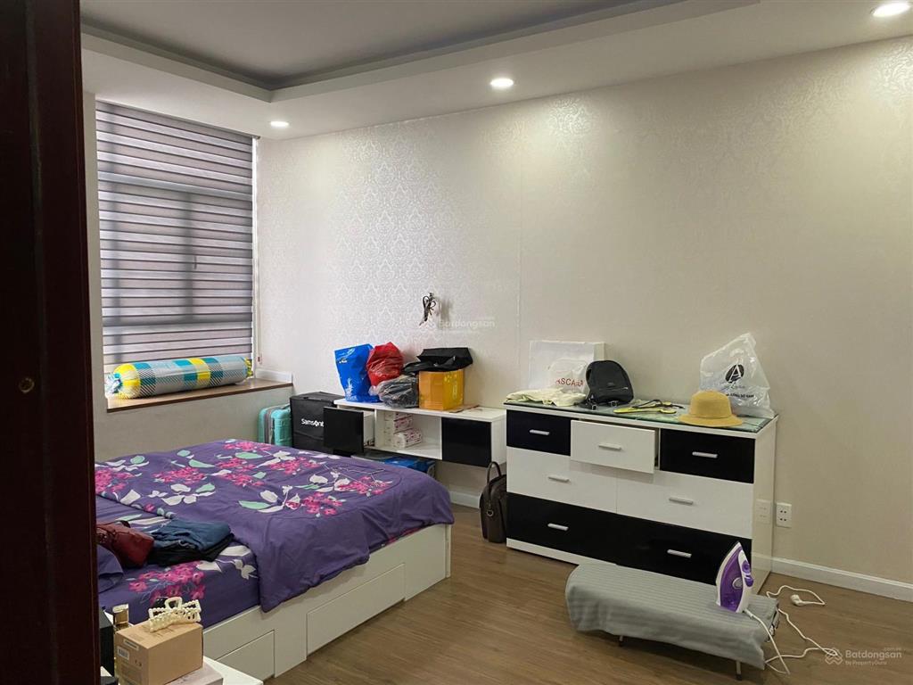 Bán căn hộ 70m2(2pn), the easter city (6b)quốc cường gia lai ngay ngã tư phạm hùng, nguyễn văn linh