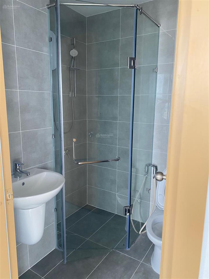 Bán căn hộ terra mia 73m2 2pn, 2wc, 1 phòng đọc sách, ngay ngã tư phạm hùng, nguyễn văn linh